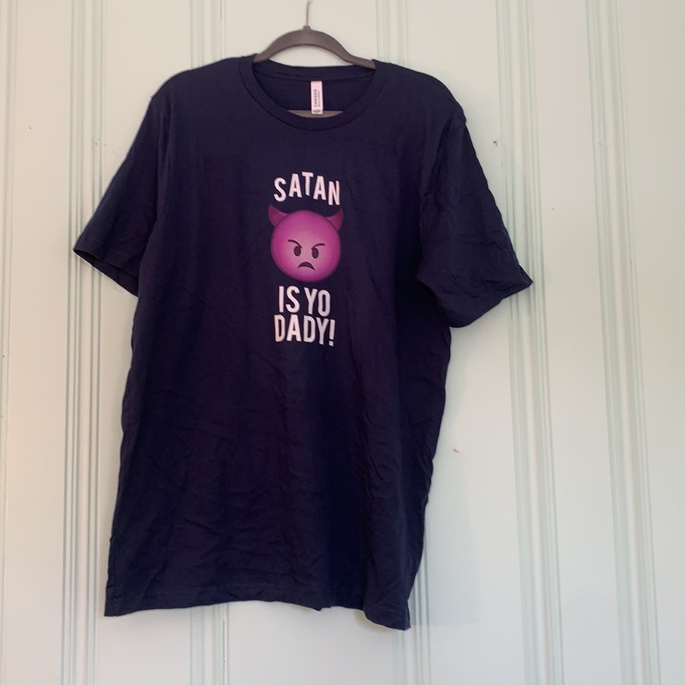 Brand New men’s XL tshirt
